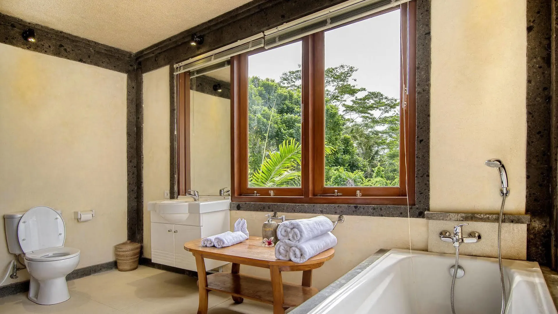 Santosha Villa Ubud Hotel